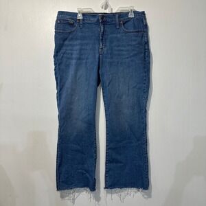 Madewell Mid-Rise Kick Out Jeans Blue Denim Raw Hem Size 32 Fair Trade Certified